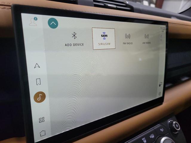 Photo of 2024 Gray Land Rover Defender