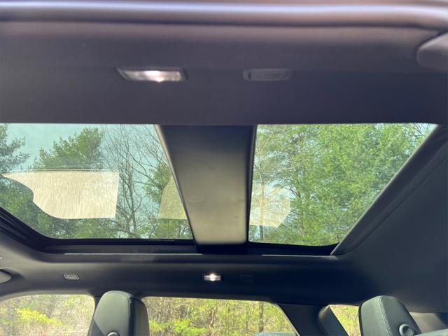 Photo of 2026 Gray Land Rover Range Rover Evoque