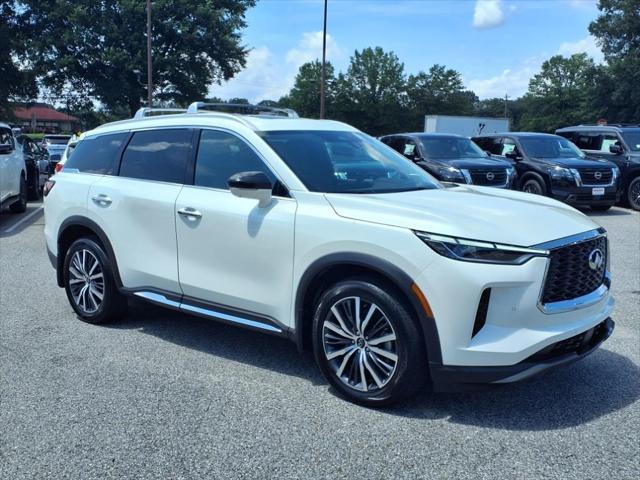 Photo of 2024 Majestic White INFINITI QX60