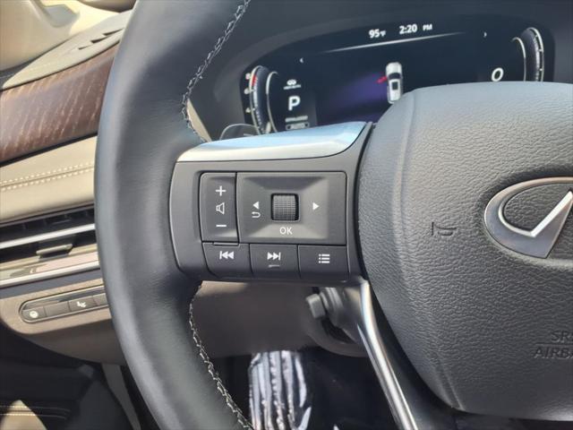 Photo of 2024 Majestic White INFINITI QX60