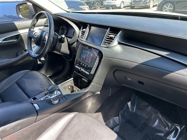 Photo of 2022 Lunar White INFINITI QX50