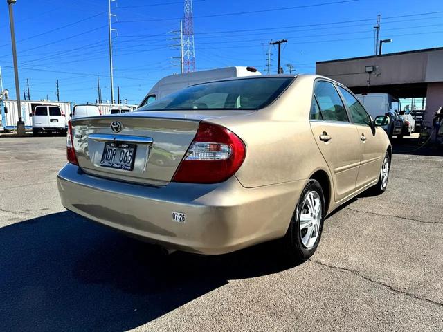 Photo of 2003 Gold Toyota Camry