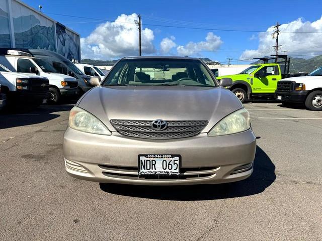 Photo of 2003 Gold Toyota Camry