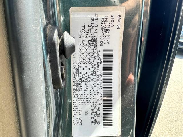 Photo of 2004 Aspen Green Pearl Toyota Sienna