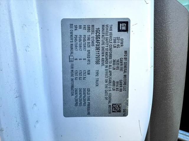 Photo of 2014 Summit White Chevrolet Express 1500