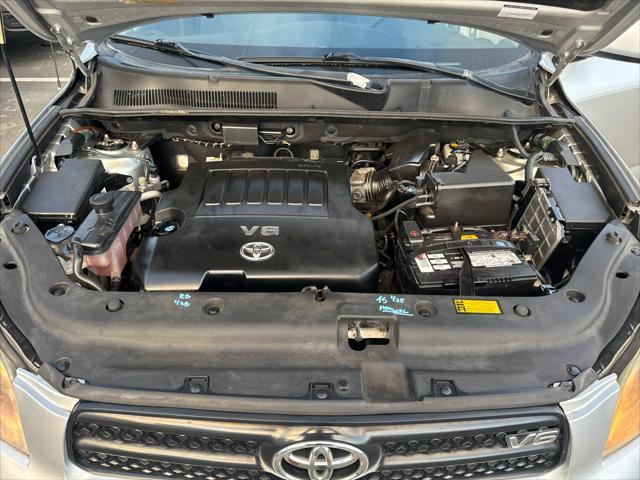 Photo of 2008 Classic Silver Metallic Toyota RAV4