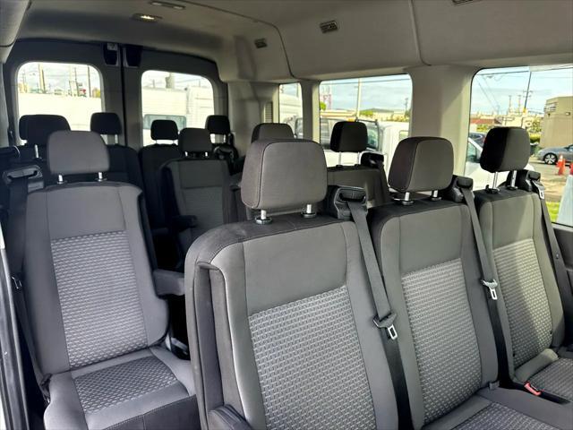 Photo of 2024 Oxford White Ford Transit-350