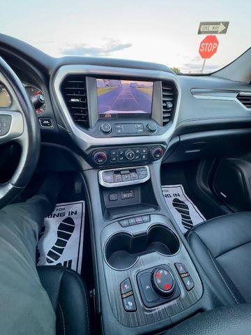 Photo of 2020 Satin Steel Metallic GMC Acadia