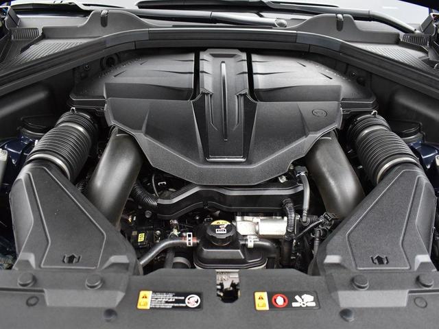 Photo of 2023 Adriatic Blue Genesis GV80