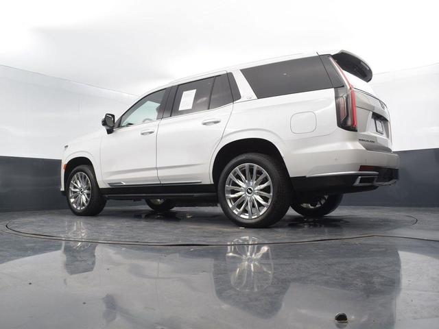 Photo of 2022 Crystal White Tricoat Cadillac Escalade