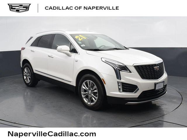 Photo of 2021 Crystal White Tricoat Cadillac XT5