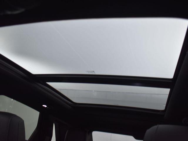 Photo of 2025 Argent Silver Metallic Cadillac XT5