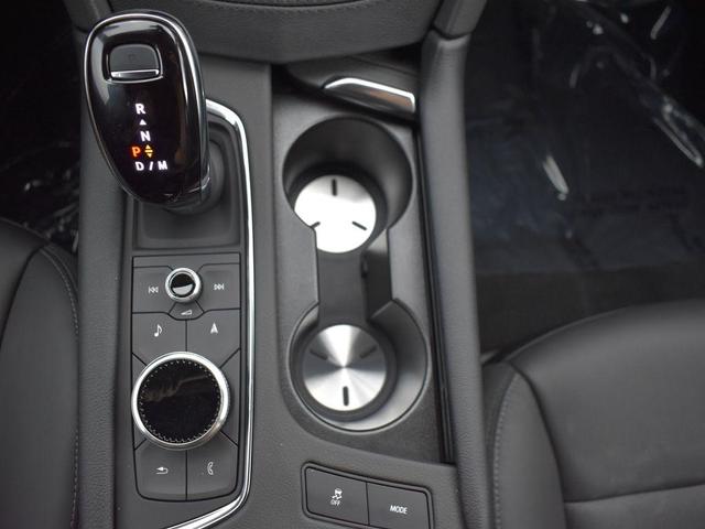 Photo of 2025 Argent Silver Metallic Cadillac XT5