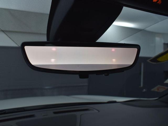 Photo of 2021 Iridescent Pearl Tricoat Chevrolet Tahoe