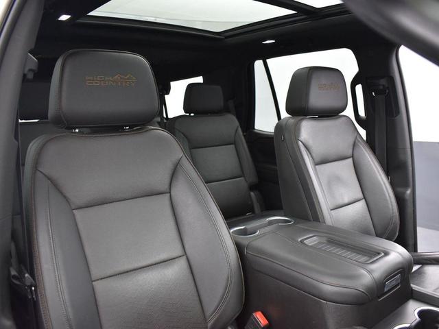 Photo of 2021 Iridescent Pearl Tricoat Chevrolet Tahoe