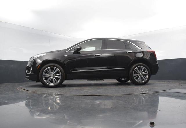 Photo of 2024 Stellar Black Metallic Cadillac XT5