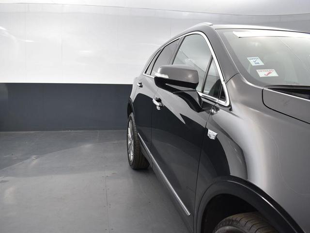 Photo of 2024 Stellar Black Metallic Cadillac XT5