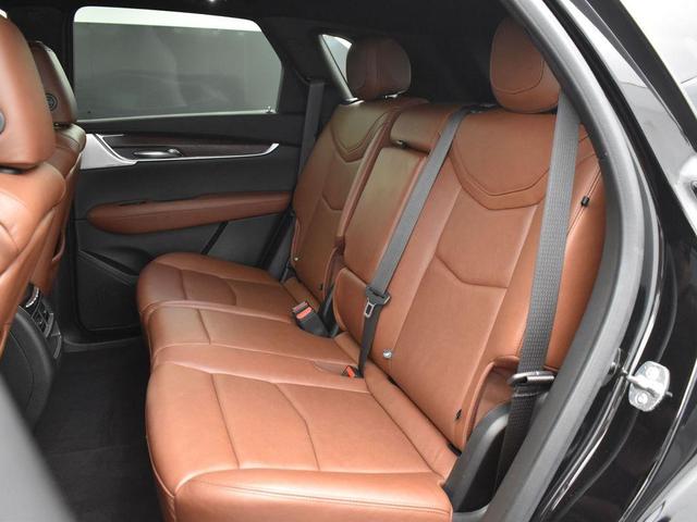 Photo of 2024 Stellar Black Metallic Cadillac XT5