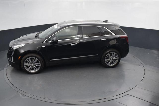Photo of 2024 Stellar Black Metallic Cadillac XT5