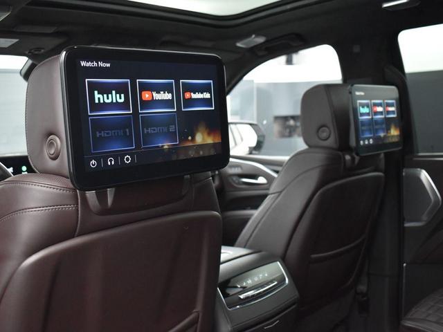 Photo of 2023 Crystal White Tricoat Cadillac Escalade