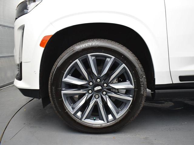 Photo of 2023 Crystal White Tricoat Cadillac Escalade