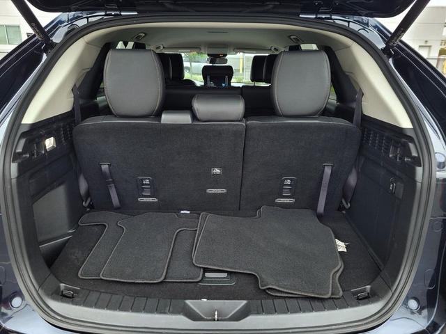 Photo of 2025 Deep Crystal Blue Mica Mazda CX-90