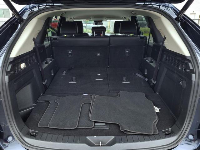 Photo of 2025 Deep Crystal Blue Mica Mazda CX-90