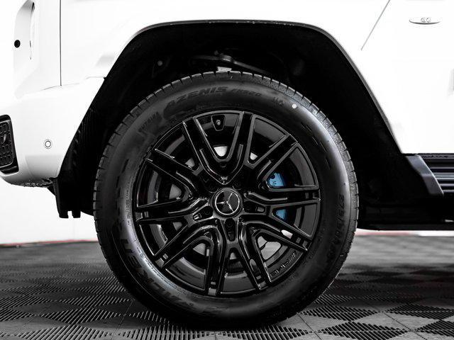 Photo of 2025 Moonlight White Mercedes-Benz G-Class