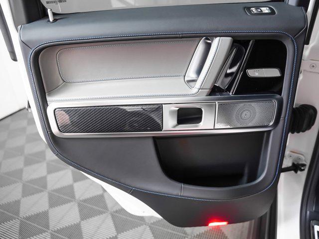 Photo of 2025 Moonlight White Mercedes-Benz G-Class