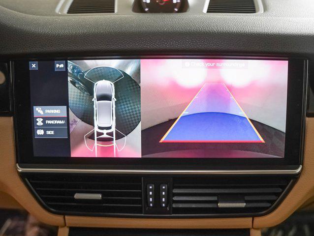 Photo of 2019 Purpurite Porsche Cayenne