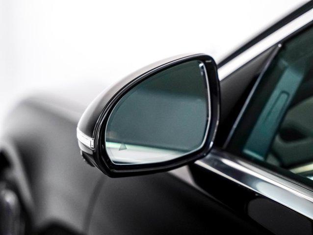 Photo of 2025 Black Mercedes-Benz S-Class