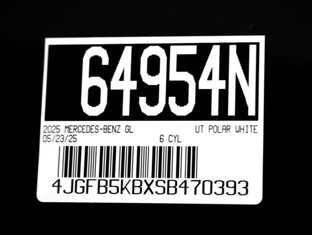 Photo of 2025 Polar White Mercedes-Benz GLE 450