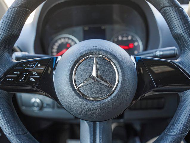 Photo of 2025 Arctic White Mercedes-Benz Sprinter 2500