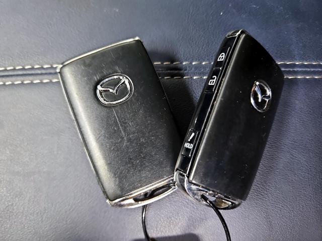 Photo of 2021 Silver Mazda CX-30