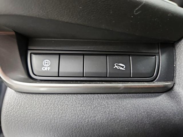 Photo of 2021 Silver Mazda CX-30