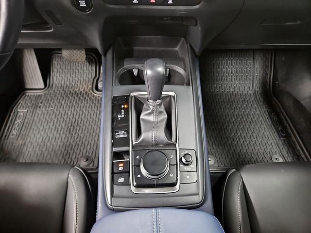 Photo of 2021 Silver Mazda CX-30