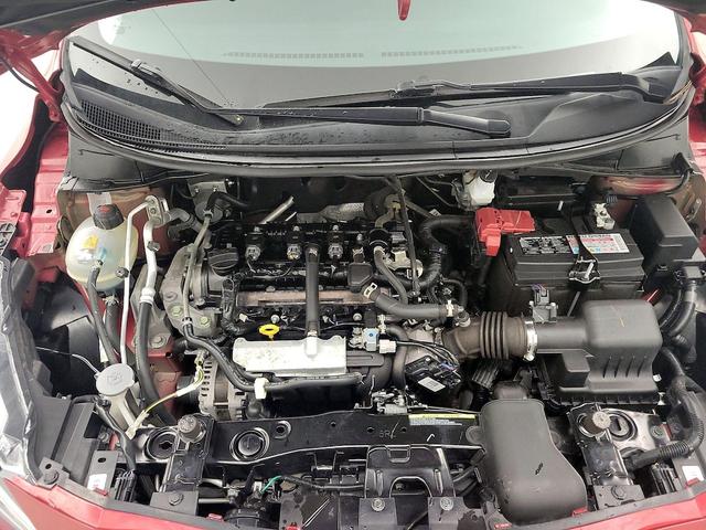 Photo of 2022 Burgundy Nissan Versa