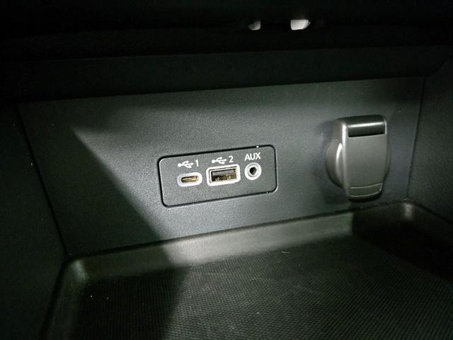 Photo of 2020 Silver Nissan Sentra