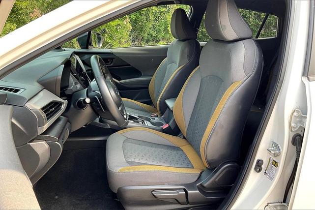 Photo of 2024 Crystal White Pearl Subaru Crosstrek