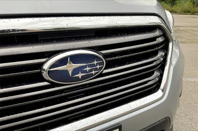 Photo of 2022 Ice Silver Metallic Subaru Ascent
