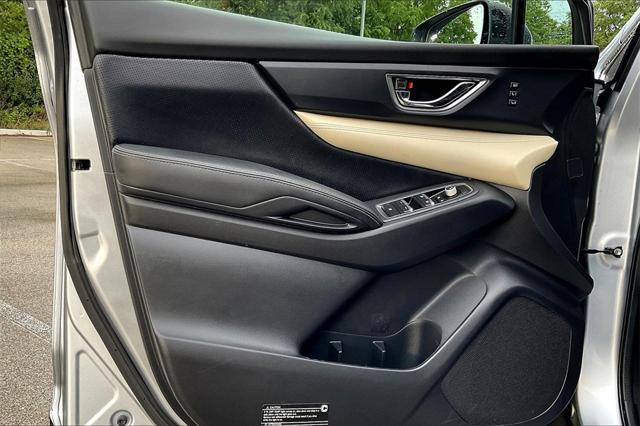 Photo of 2022 Ice Silver Metallic Subaru Ascent
