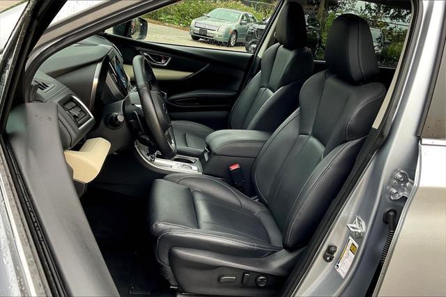 Photo of 2022 Ice Silver Metallic Subaru Ascent