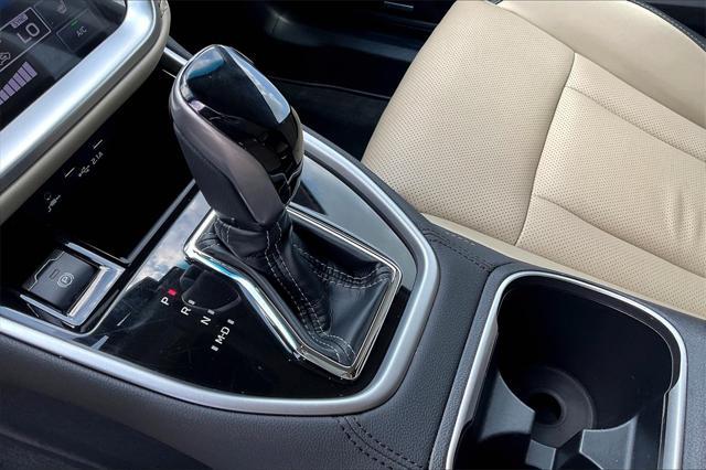 Photo of 2022 Crystal Black Silica Subaru Outback