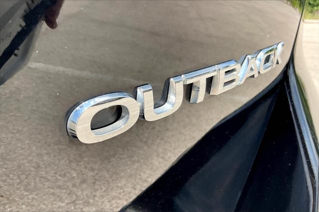 Photo of 2022 Crystal Black Silica Subaru Outback