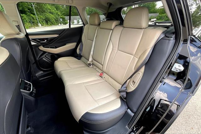 Photo of 2022 Crystal Black Silica Subaru Outback