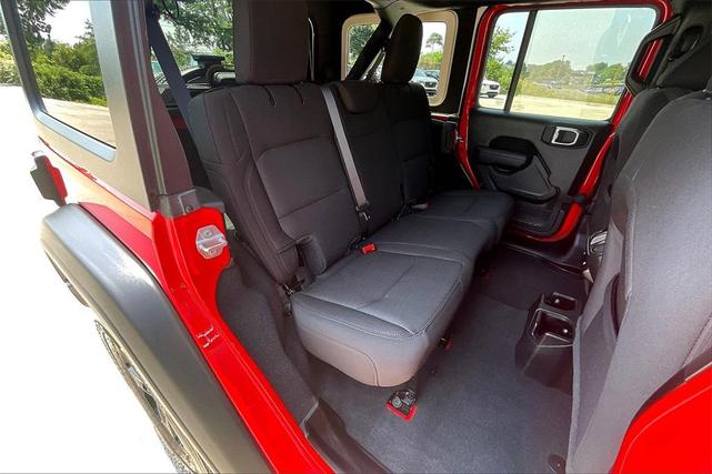 Photo of 2022 Firecracker Red Clearcoat Jeep Wrangler Unlimited