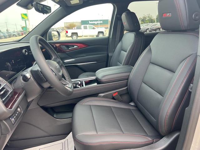 Photo of 2026 Sandstone Gray Chevrolet Traverse