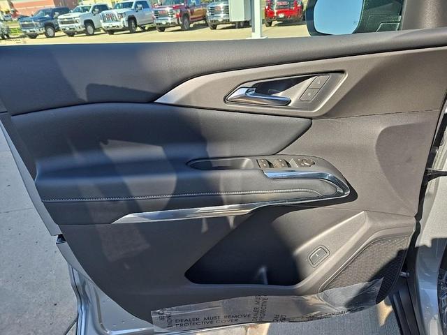 Photo of 2026 Sterling Gray Metallic Chevrolet Traverse