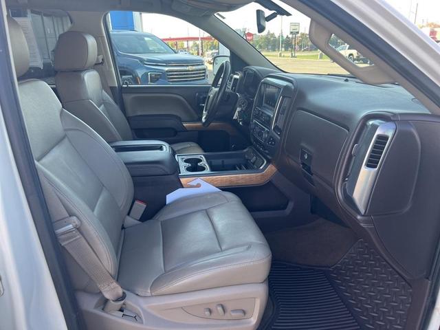 Photo of 2015 White Diamond Clearcoat Chevrolet Silverado 1500