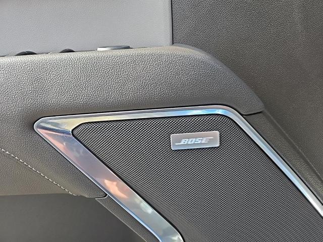 Photo of 2022 Glacier Blue Metallic Chevrolet Silverado 1500